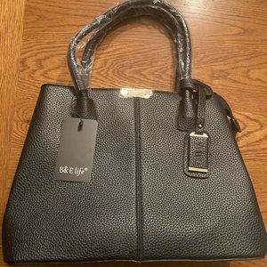 B&E Life purse